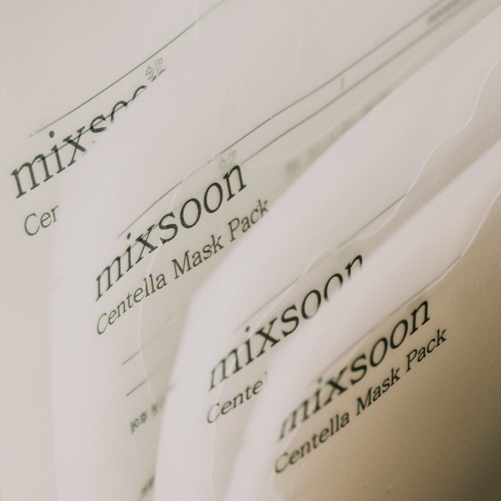 Mixsoon Centella Asiatica Mask Pack with 5 sheets, soothing skincare set